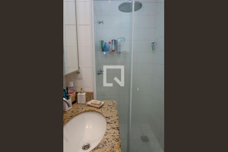 Apartamento à venda com 140m², 2 quartos e 2 vagasBanheiro da Suíte