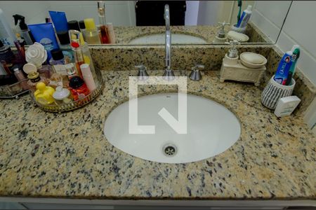 Apartamento à venda com 140m², 2 quartos e 2 vagasBanheiro social