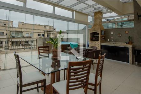 Apartamento à venda com 140m², 2 quartos e 2 vagasVaranda gourmet