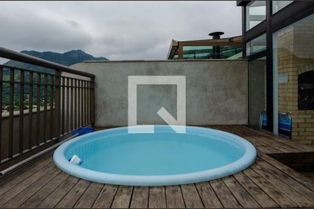 Apartamento à venda com 140m², 2 quartos e 2 vagasPiscina