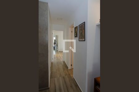 Apartamento à venda com 140m², 2 quartos e 2 vagasCorredor