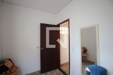 Casa à venda com 240m², 2 quartos e 2 vagasQuarto 2