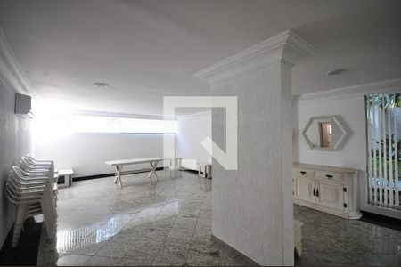 Apartamento à venda com 80m², 2 quartos e 1 vagaSalão de Festa