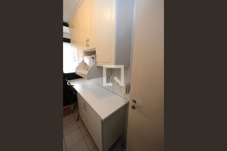 Apartamento à venda com 68m², 2 quartos e 1 vagaCozinha