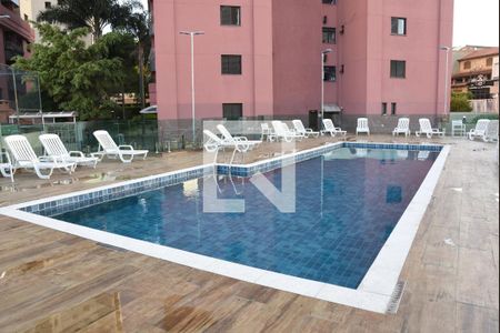 Apartamento à venda com 68m², 2 quartos e 1 vagaÁrea comum - Piscina