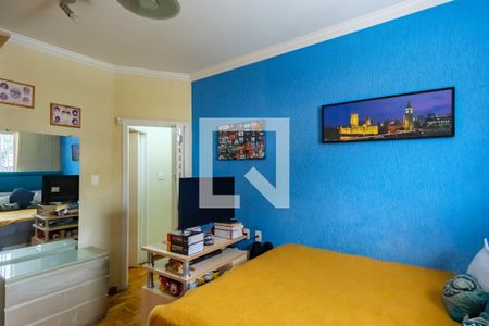 Casa à venda com 290m², 4 quartos e 3 vagas Casa à venda com 290m², 4 quartos e 3 vagasQuarto 2