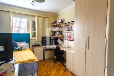 Casa à venda com 290m², 4 quartos e 3 vagas Casa à venda com 290m², 4 quartos e 3 vagasQuarto 2