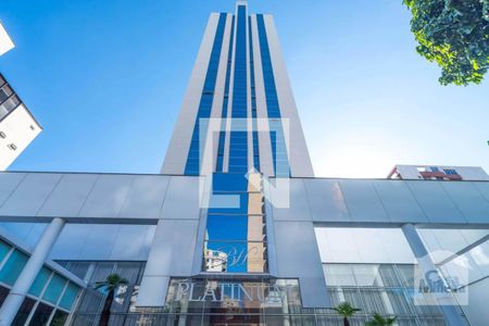 Apartamento à venda com 28m², 1 quarto e 1 vagaFachada