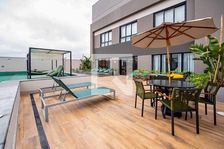 Studio à venda com 25m², 1 quarto e sem vaga Studio à venda com 25m², 1 quarto e sem vagaÁrea comum - Piscina