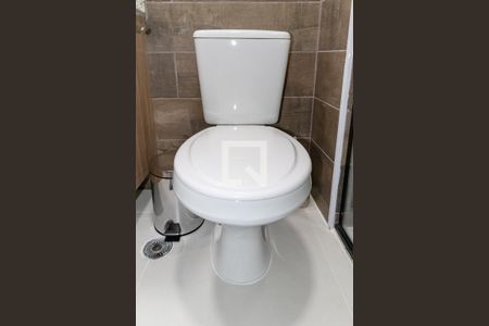 Studio à venda com 25m², 1 quarto e sem vaga Studio à venda com 25m², 1 quarto e sem vagaBanheiro