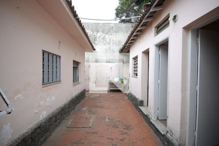 Casa à venda com 153m², 3 quartos e 4 vagasQuintal