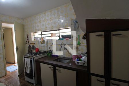 Casa à venda com 160m², 2 quartos e 2 vagasCozinha