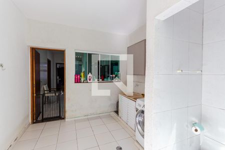 Casa à venda com 240m², 3 quartos e 3 vagas Casa à venda com 240m², 3 quartos e 3 vagasÁrea de Serviço