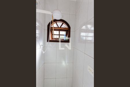 Casa à venda com 240m², 3 quartos e 3 vagas Casa à venda com 240m², 3 quartos e 3 vagasLavabo