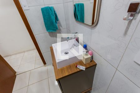 Casa à venda com 240m², 3 quartos e 3 vagas Casa à venda com 240m², 3 quartos e 3 vagasPia