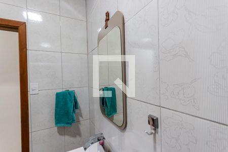 Casa à venda com 240m², 3 quartos e 3 vagas Casa à venda com 240m², 3 quartos e 3 vagasEspelho