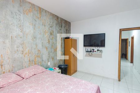 Casa à venda com 240m², 3 quartos e 3 vagas Casa à venda com 240m², 3 quartos e 3 vagasQuarto 3