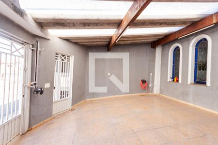 Casa à venda com 240m², 3 quartos e 3 vagas Casa à venda com 240m², 3 quartos e 3 vagasGaragem