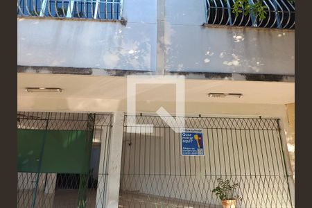 Apartamento à venda com 55m², 1 quarto e 1 vagaPlaquinha