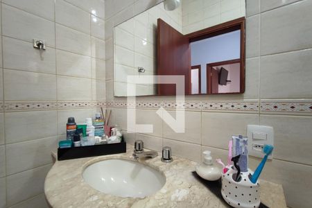 Casa à venda com 251m², 3 quartos e 3 vagasBanheiro