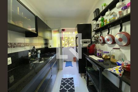 Apartamento à venda com 84m², 2 quartos e 1 vagaCozinha