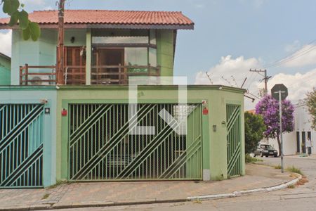 Casa à venda com 280m², 4 quartos e 2 vagasFachada