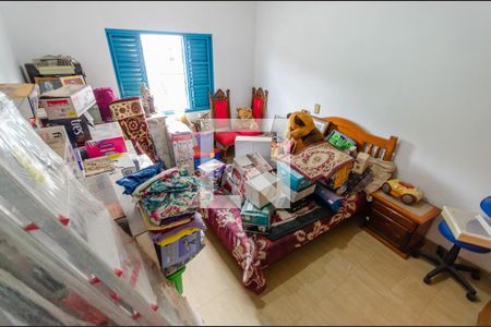 Casa à venda com 225m², 4 quartos e 2 vagas Casa à venda com 225m², 4 quartos e 2 vagasSuíte