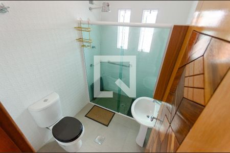 Casa à venda com 225m², 4 quartos e 2 vagas Casa à venda com 225m², 4 quartos e 2 vagasBanheiro 1