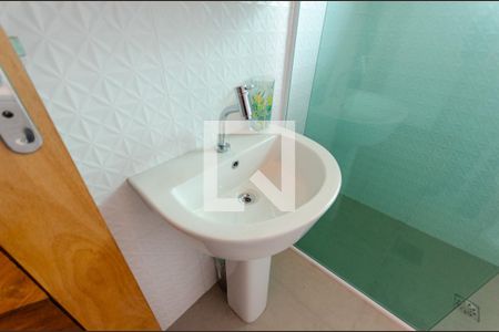 Casa à venda com 225m², 4 quartos e 2 vagas Casa à venda com 225m², 4 quartos e 2 vagasBanheiro da Suíte