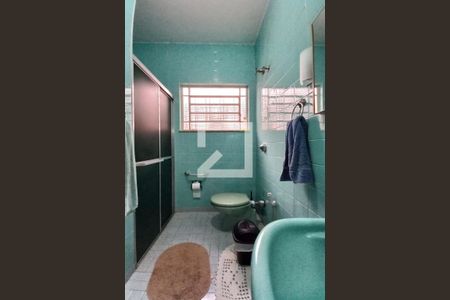 Casa à venda com 160m², 3 quartos e 4 vagasBanheiro da Suíte