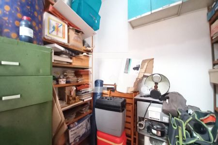 Casa à venda com 160m², 3 quartos e 4 vagasQuarto de Serviço