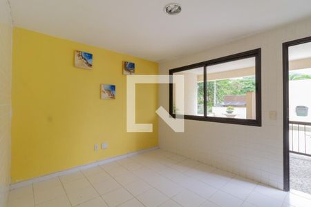 Apartamento à venda com 75m², 2 quartos e 1 vaga Apartamento à venda com 75m², 2 quartos e 1 vagaSaúna