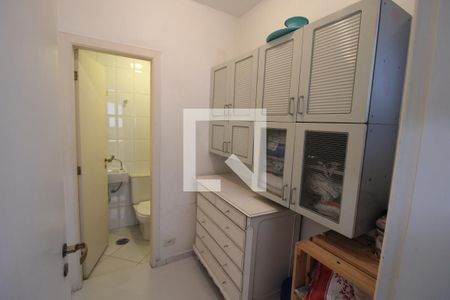 Apartamento à venda com 130m², 3 quartos e 2 vagasÁrea de Serviço