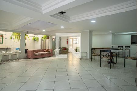 Apartamento à venda com 36m², 1 quarto e 1 vaga Apartamento à venda com 36m², 1 quarto e 1 vagaÁrea comum - Salão de festas