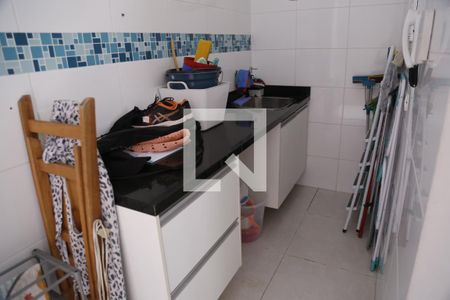 Casa à venda com 250m², 3 quartos e 2 vagasÁrea de Serviço