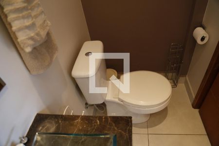 Casa à venda com 250m², 3 quartos e 2 vagasLavabo