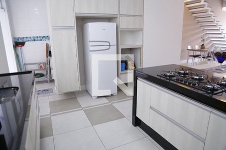 Casa à venda com 250m², 3 quartos e 2 vagasCozinha