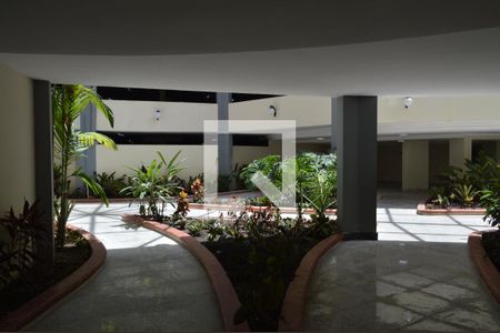 Apartamento à venda com 79m², 2 quartos e 1 vagaÁrea comum 