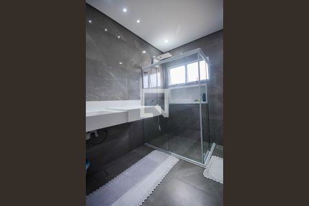 Casa à venda com 420m², 3 quartos e 6 vagas Casa à venda com 420m², 3 quartos e 6 vagasBanheiro Suíte 1