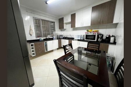 Casa à venda com 125m², 3 quartos e 1 vaga Casa à venda com 125m², 3 quartos e 1 vagaCozinha