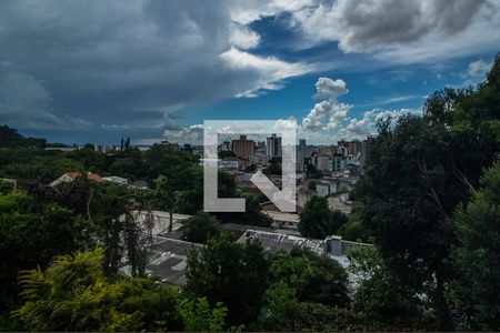 Casa à venda com 347m², 4 quartos e 2 vagasVista