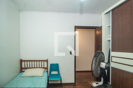 Casa à venda com 347m², 4 quartos e 2 vagasQuarto