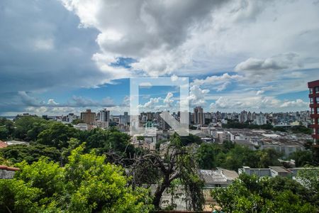 Casa à venda com 347m², 4 quartos e 2 vagasVista