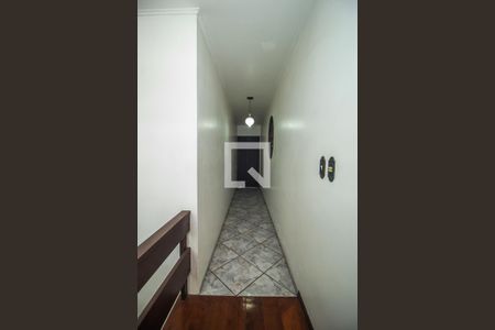 Casa à venda com 347m², 4 quartos e 2 vagasCorredor