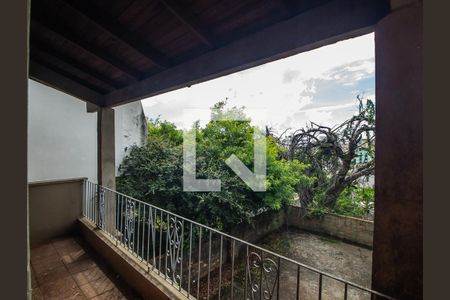 Casa à venda com 347m², 4 quartos e 2 vagasVaranda