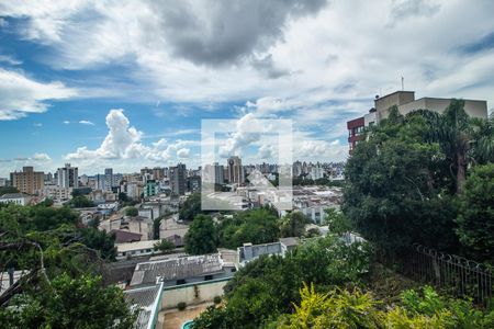 Casa à venda com 347m², 4 quartos e 2 vagasVista