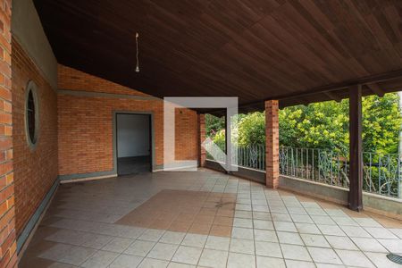 Casa à venda com 347m², 4 quartos e 2 vagasVaranda