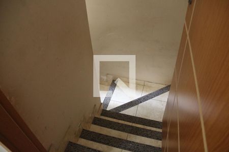 Apartamento à venda com 45m², 2 quartos e sem vagaEscada