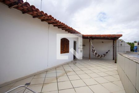 Apartamento à venda com 140m², 3 quartos e 1 vaga Apartamento à venda com 140m², 3 quartos e 1 vagaTerraço