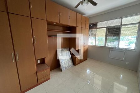 Quarto 1 de apartamento à venda com 2 quartos, 50m² em Jardim Guanabara, Rio de Janeiro